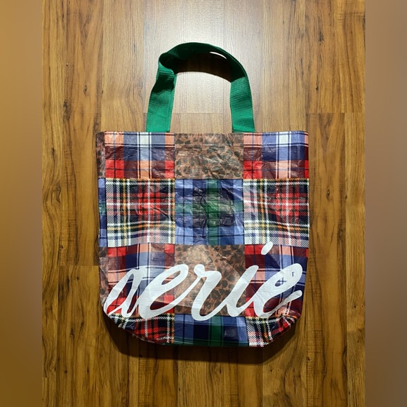 Aerie Reusable Shopping Bag Tote With 2 Reusable Koi Shopping Bag Totes (3) - Picture 4 of 16